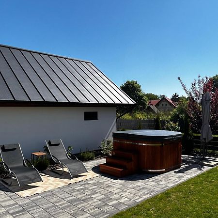 Lake Houselubniewice Domek Caloroczny Z Jacuzzi Blisko Jeziora المظهر الخارجي الصورة