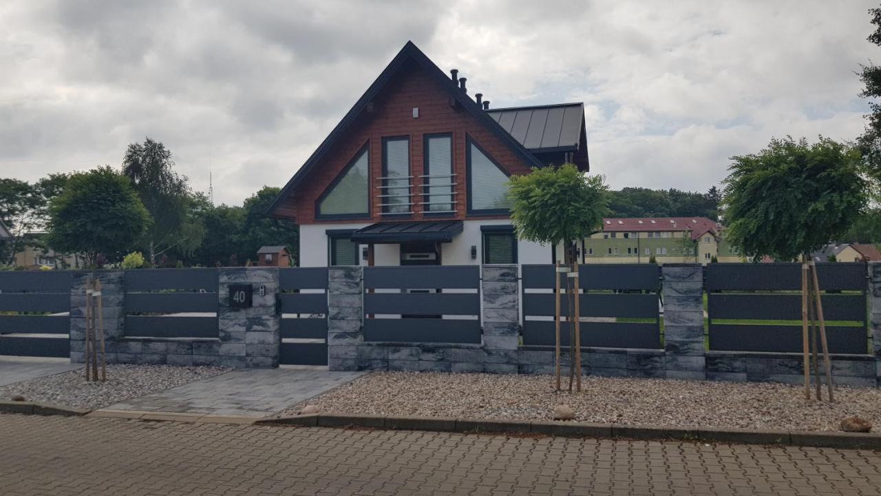 Lake Houselubniewice Domek Caloroczny Z Jacuzzi Blisko Jeziora المظهر الخارجي الصورة