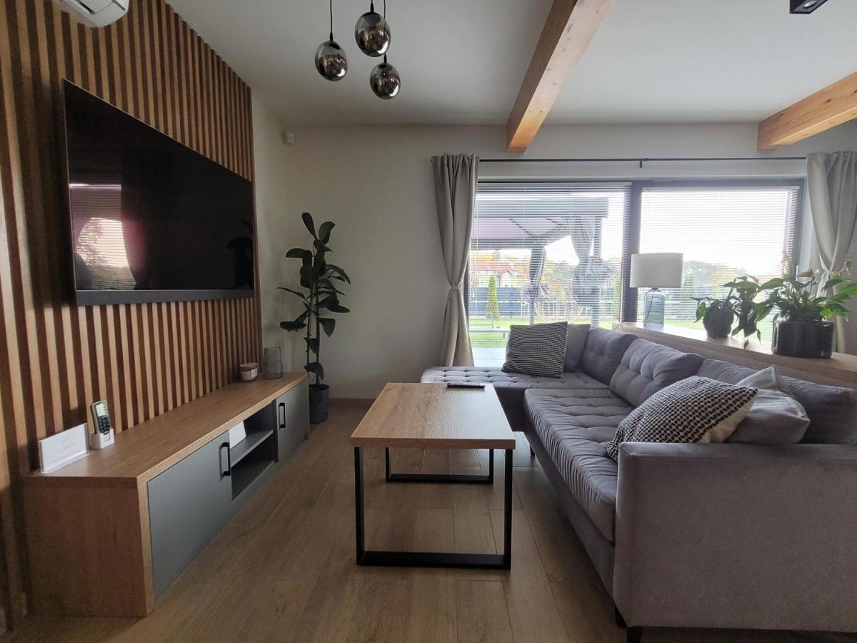 Lake Houselubniewice Domek Caloroczny Z Jacuzzi Blisko Jeziora المظهر الخارجي الصورة